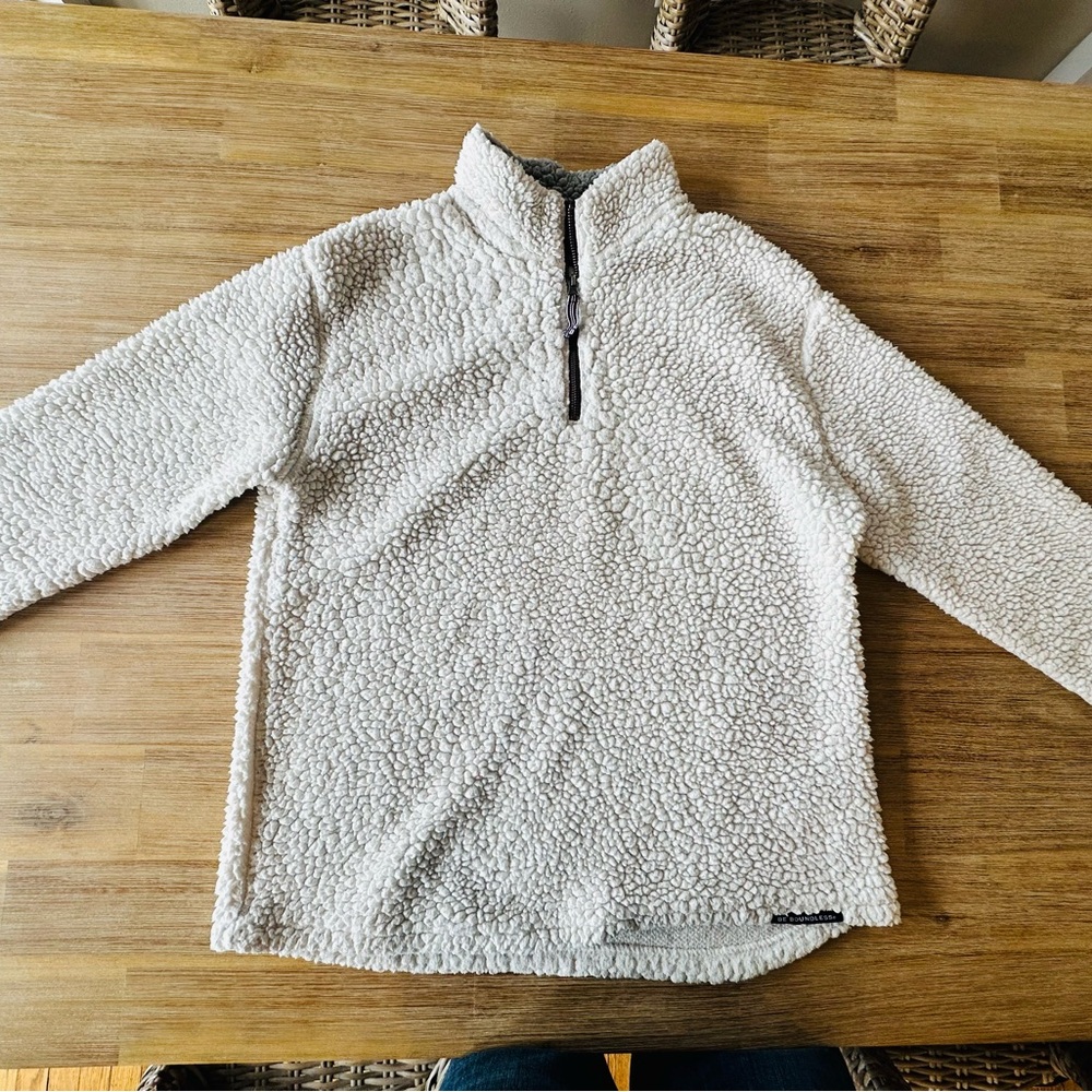 Cozy Cream Women’s Fleece Pullover